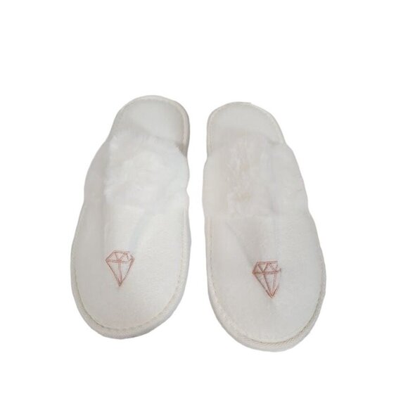 Miss to Mrs.‎ Bride to Be Spa Slippers in White - One Size Fits Most - Picture 1 of 8